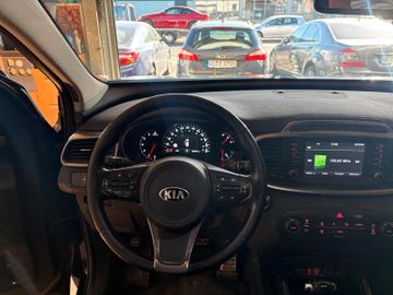 KIA Sorento - 12