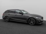 BMW 320i M Sport Individual Komfort Laser AHK 19Zoll - BMW 320 in Duisburg