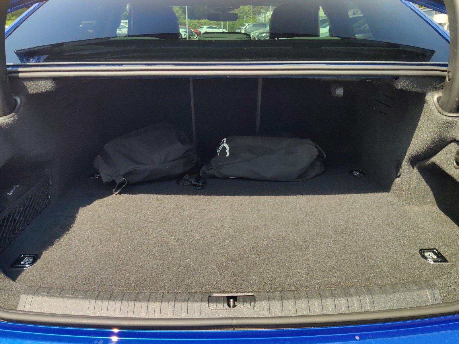 Audi A6 55 TFSI e quattro sport 360,AHK,Kamera,LED,LM