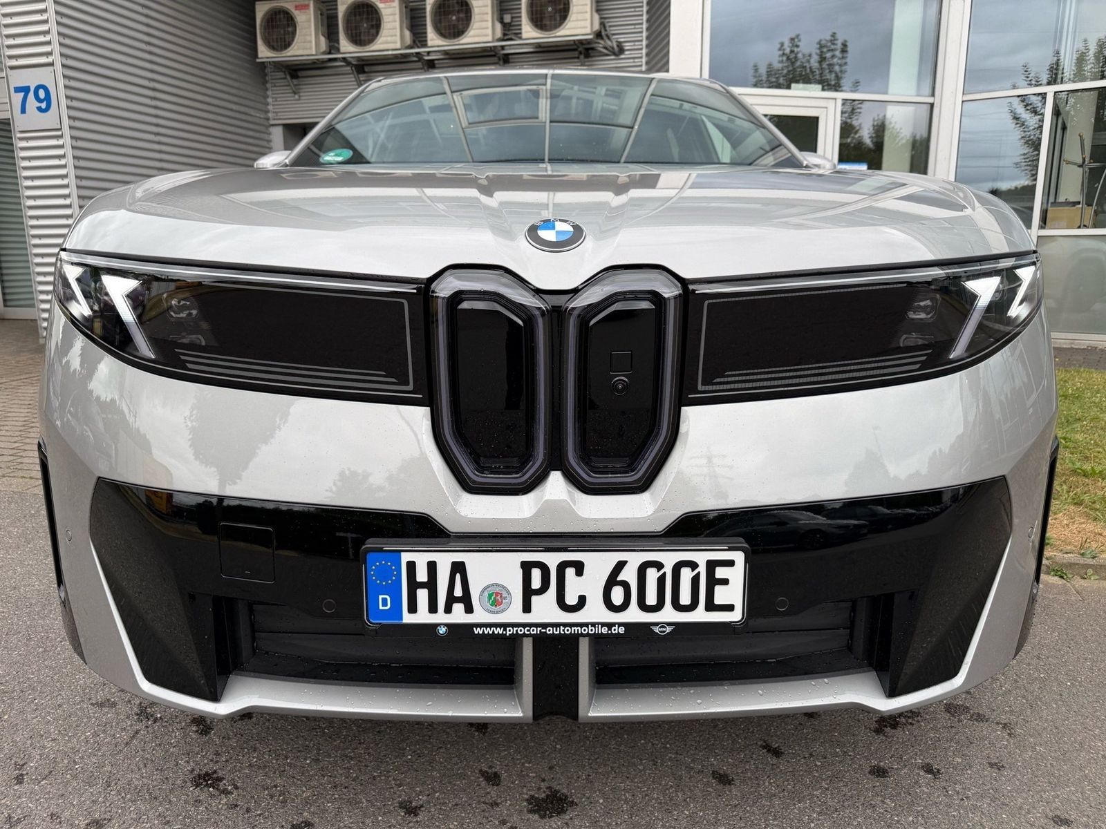 BMW iX3 - Bild 2