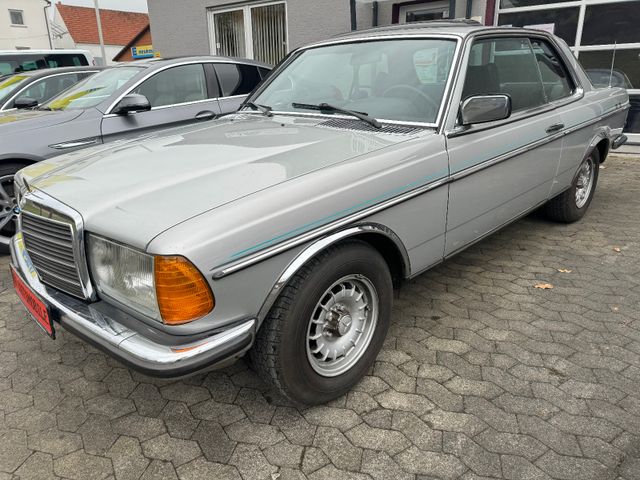 Mercedes-Benz 230 Coupe SCHIEBEDACH/LEDER/AUTOMATIK TOP ZUSTAD