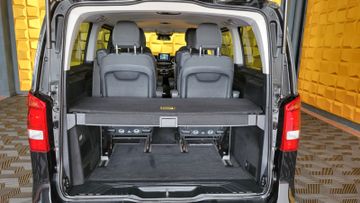 Mercedes V 220 - 8