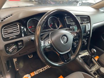 Volkswagen Golf VII Lim. Allstar BMT 4Motion *STHZ*AHK*KAM*