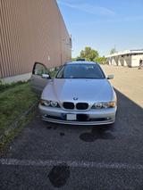 BMW 520i Touring - BMW 520 aus 2001: Kombi
