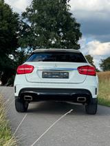 Mercedes-Benz GLA 200 AMG Line | Automatik - München Auto gebraucht