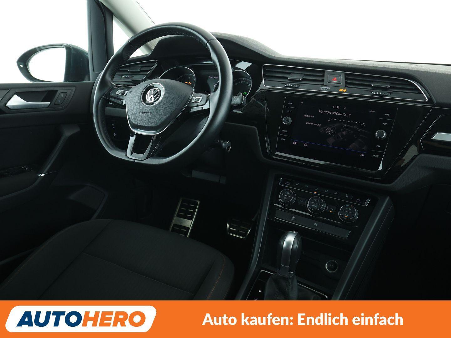 Volkswagen Touran 1.4 TSI Sound BMT Aut.*NAVI*LED*ACC*