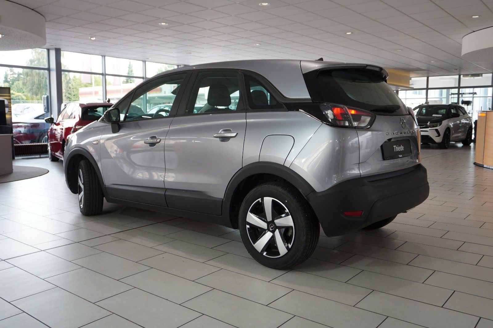Fahrzeugabbildung Opel Crossland (X) 1.2 EDITION NAVI/LED/KAMERA/DAB+