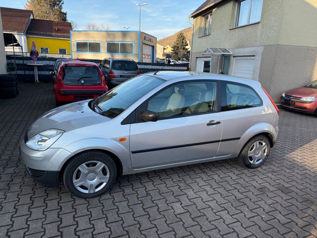 Ford Fiesta Ambiente, Tüv neu, 70000 km, neue Reifen!