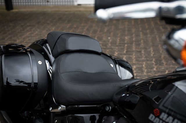 Fahrzeugabbildung Harley-Davidson FLSB SPORT GLIDE 107 ci  MY23 - sofort verfügbar