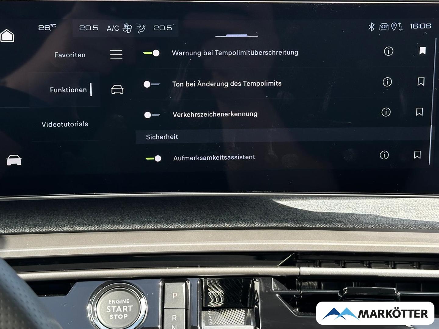 Peugeot 3008 GT Plug-In Hybrid 225 AHK/360°/Massage/Pano