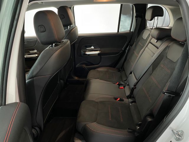 Fahrzeugabbildung Mercedes-Benz GLB 250 AMG/LED/MBUX/DAB/Park-Paket/Tempomat