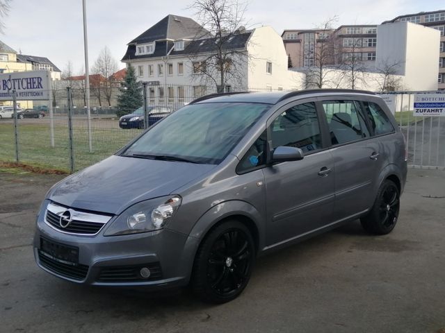 Opel Zafira B Edition