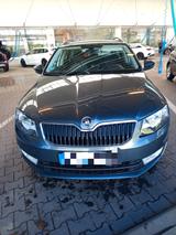 Skoda Octavia 1.6 TDI 81kW Green tec Active Combi ... - Skoda Octavia: 81 Kw