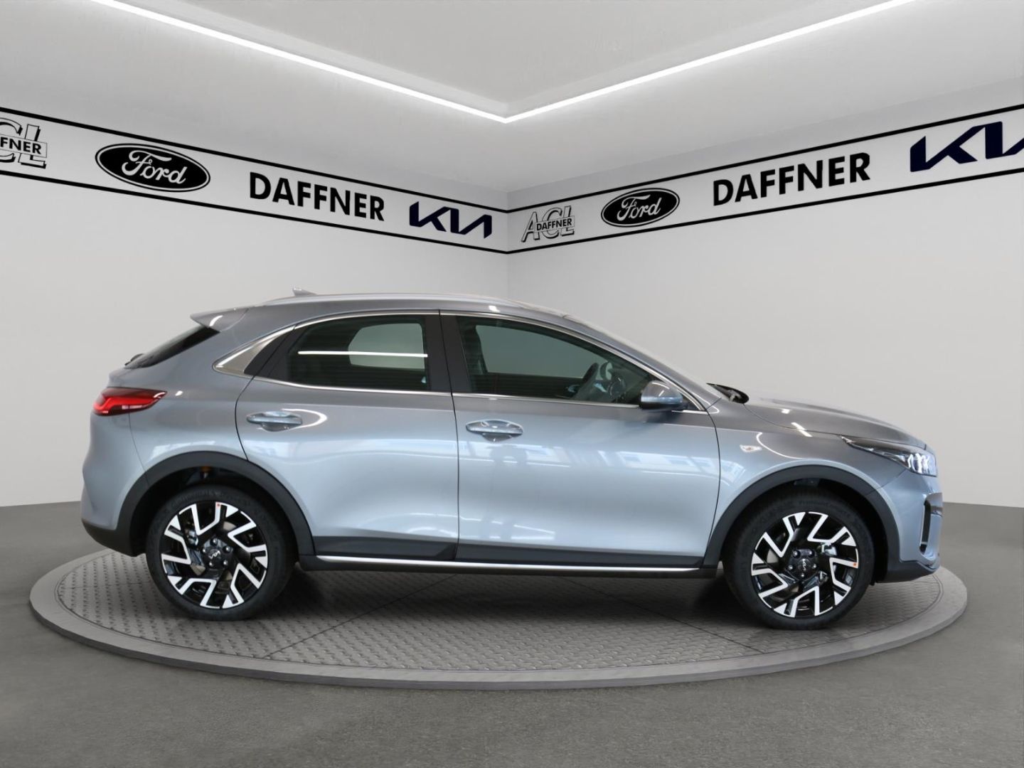 Fahrzeugabbildung Kia XCeed Vision Teilleder Kamera SpurhalteASS DAB