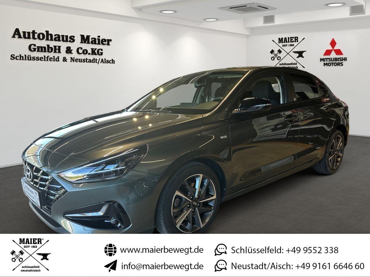 Hyundai i30 Fastback 7-DCT *NAVI PAKET*RFK*CAR PLAY*SHZ*