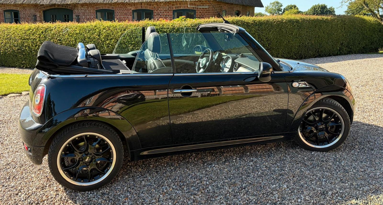 MINI Cooper S Cabrio Cooper S