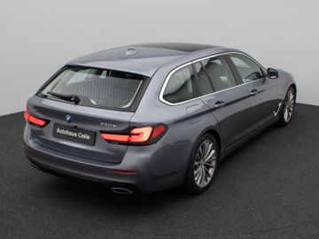 Fahrzeugabbildung BMW 530e xD Pano Kamera DAB HiFi Adapt. Fahrwerk 19"