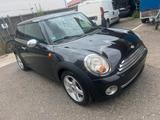 MINI Mini Cooper Navigation - MINI Cooper in Freiburg