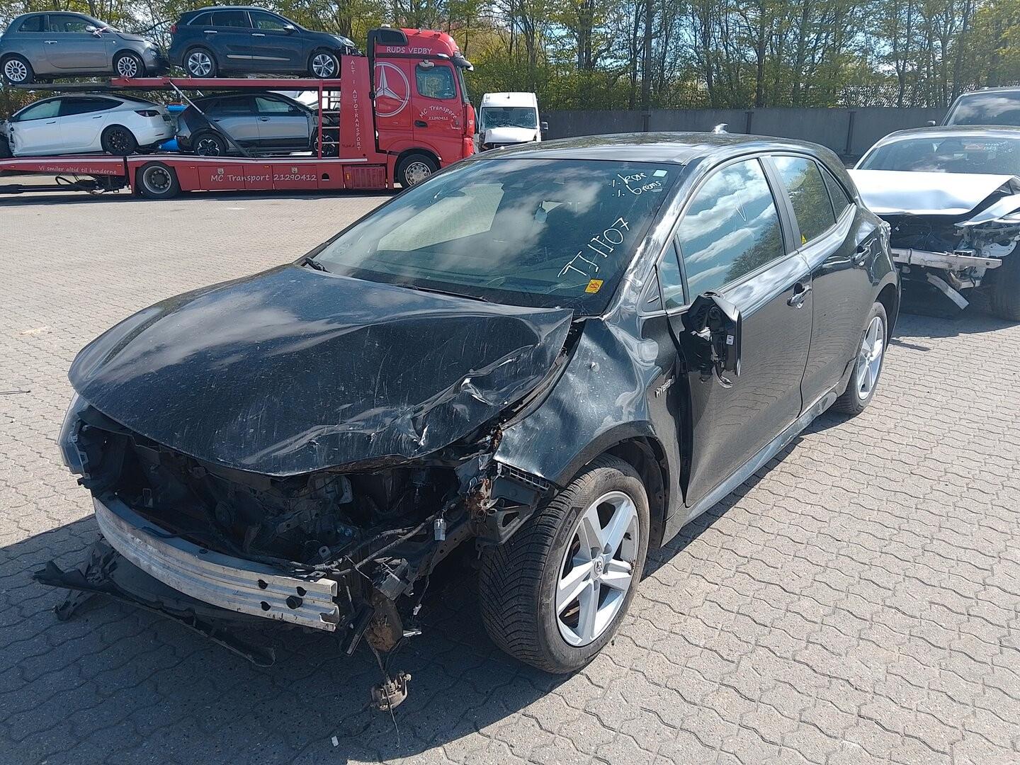 Toyota Corolla 1,8 Hybrid H3 SMART