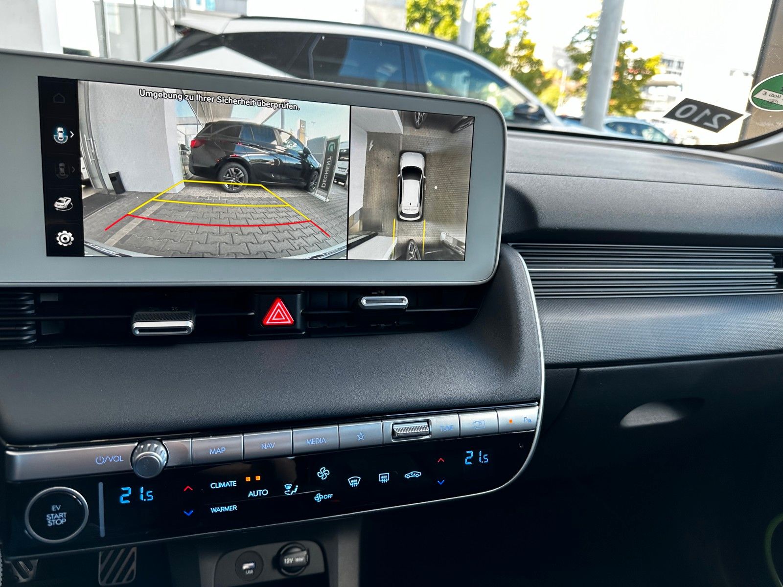 Fahrzeugabbildung Hyundai IONIQ 5 Uniq Elektro 72,6 kWh 305PS Panorama!