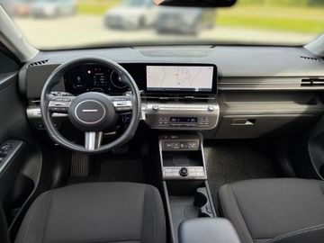 Hyundai KONA - 11