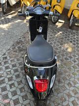 Vespa Primavera 50 LED USB - Angebote