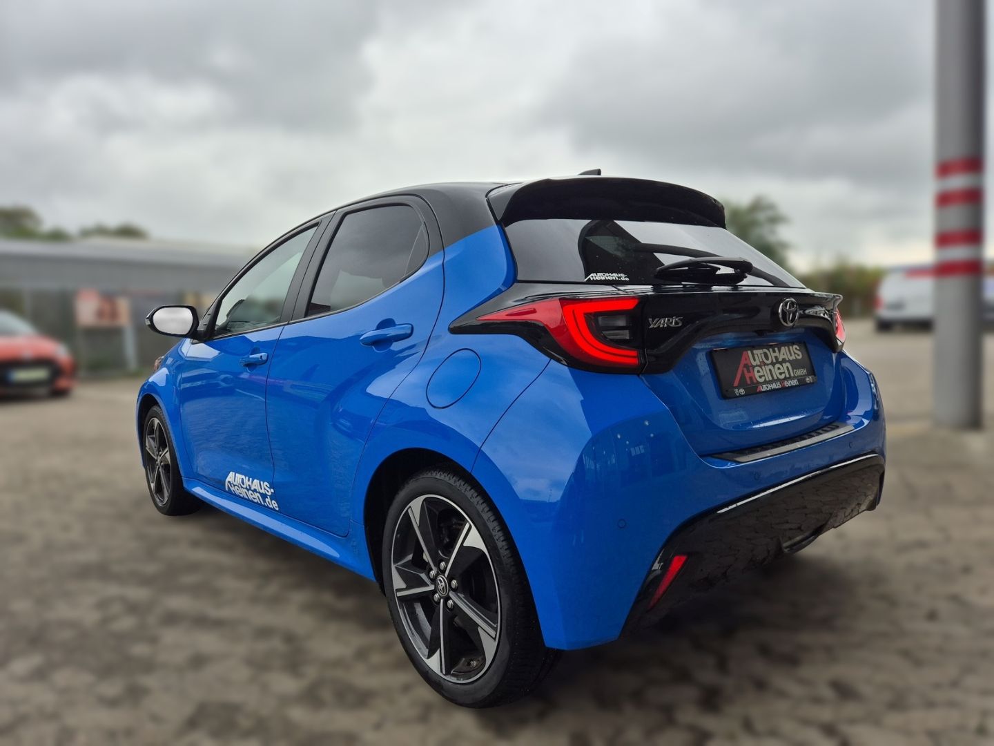 Fahrzeugabbildung Toyota Yaris Hybrid Premiere Edition 1.5 Dual-VVT-iE EU