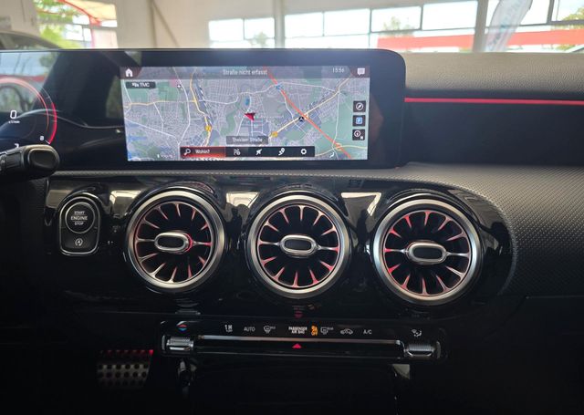 MERCEDES-BENZ A 220 — Foto 17