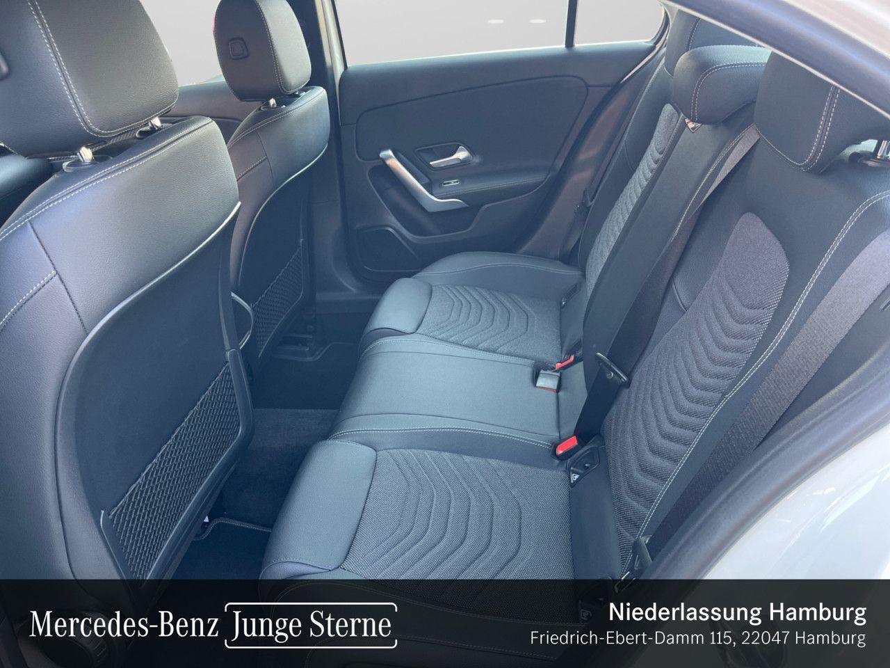 Mercedes-Benz A 250 e Progressive Limousine DISTR/AHK/AC11kW/