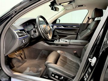 BMW 730 - 12