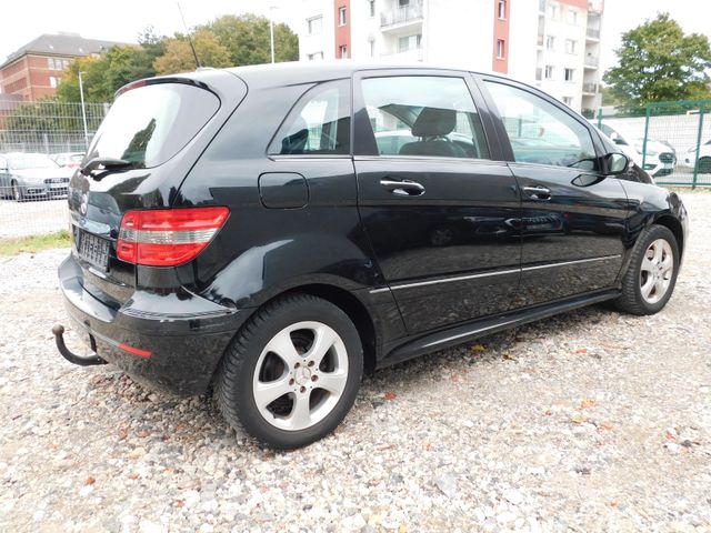 Mercedes-Benz B 200 B -Klasse /Sport Paket