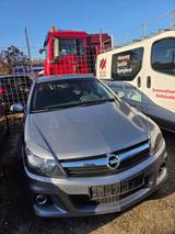 Opel Astra Caravan 1.6 Twinport - - Opel Astra aus 2007: Kombi
