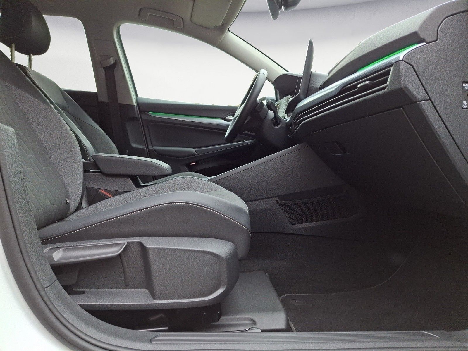 Volkswagen Golf - Bild 9