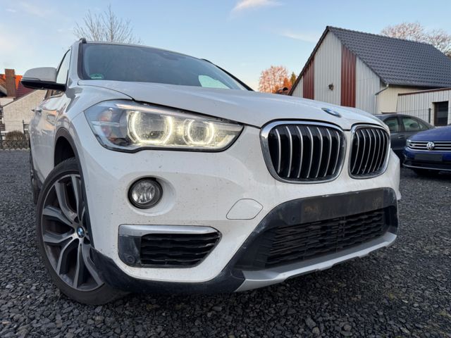 BMW X1 xDrive 20i*HUD*AUTOMATIK*LED*NAVI*LEDER*FAHRB