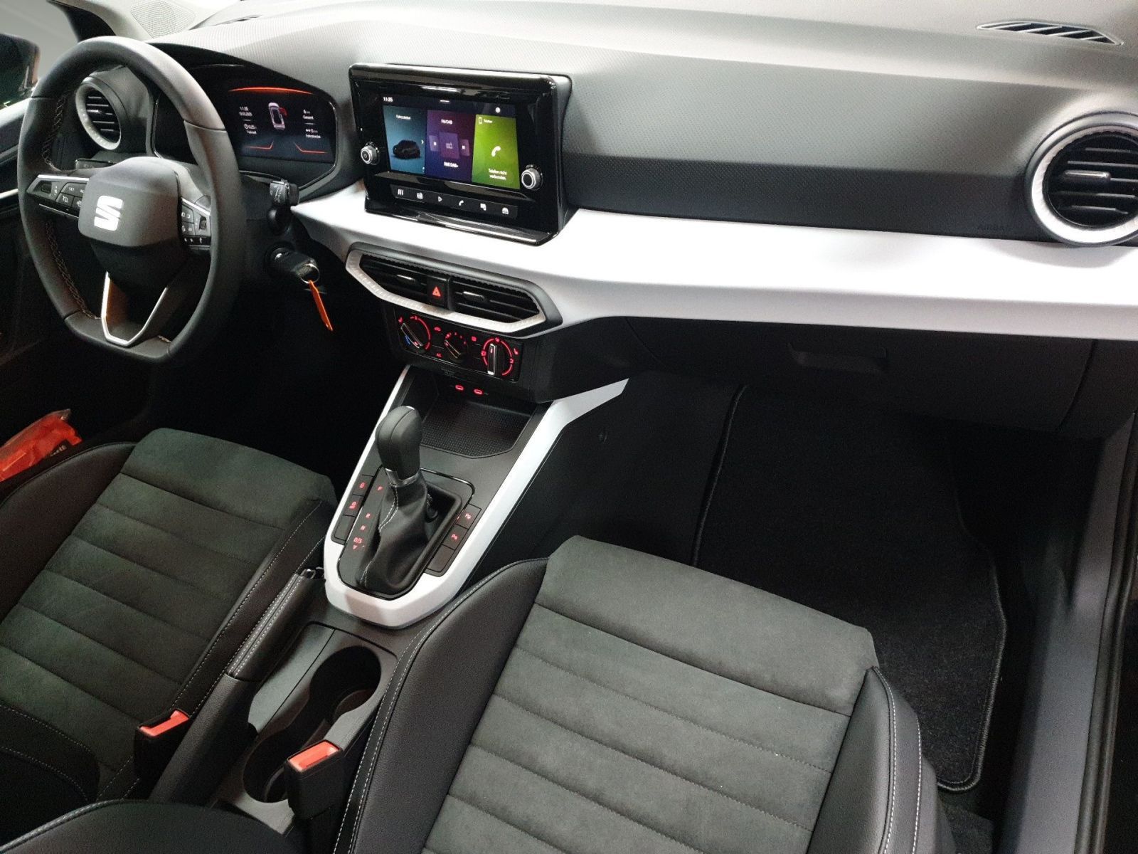 Seat Arona - Bild 16