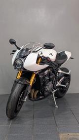 Triumph Speed Triple RR Top Zustand - TRIUMPH SPORTLER