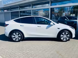 Tesla Model Y LR Dual AWD PANO+STDHZ+NAVI+LED+ACC+AHK+ - scheckheftgepflegte Tesla Model Y