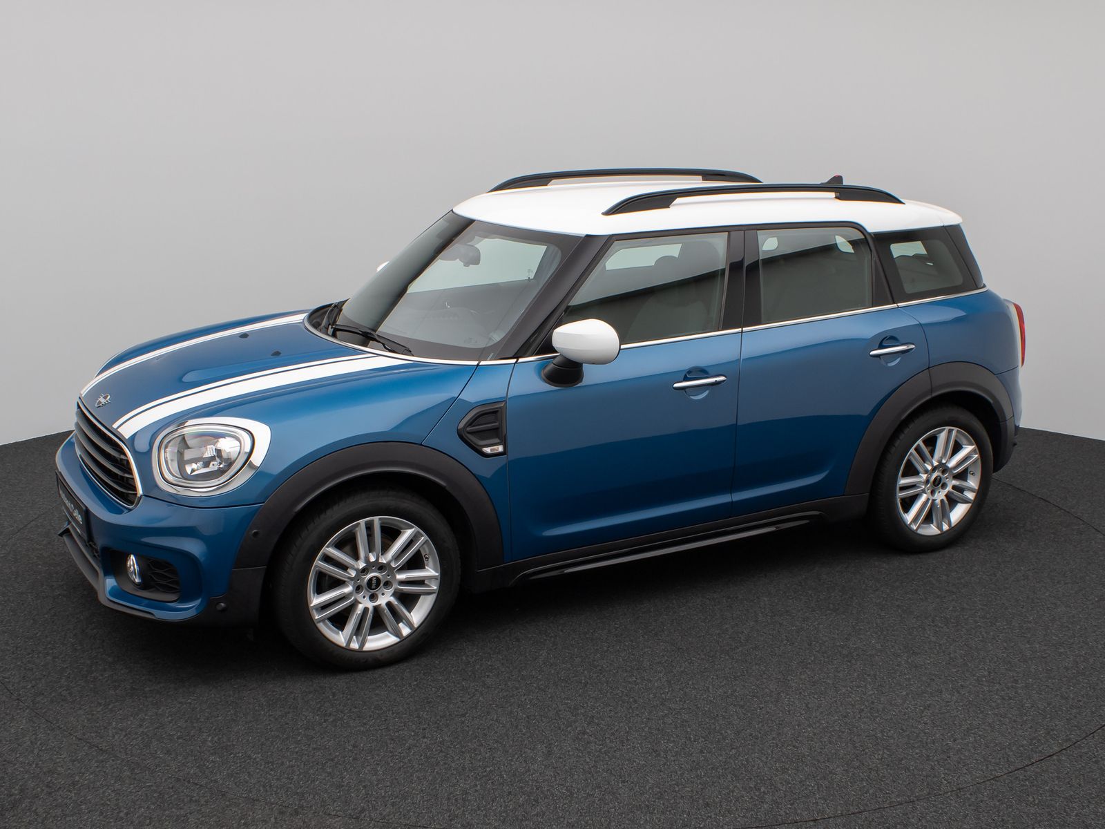 Fahrzeugabbildung MINI Countryman D (Cooper) JC Works All4 AHK Kamera