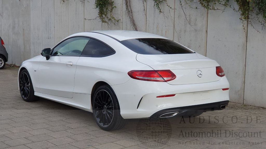 Image of Mercedes-Benz C 200
