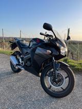 Honda CBR 125 R - HONDA CBR 125
