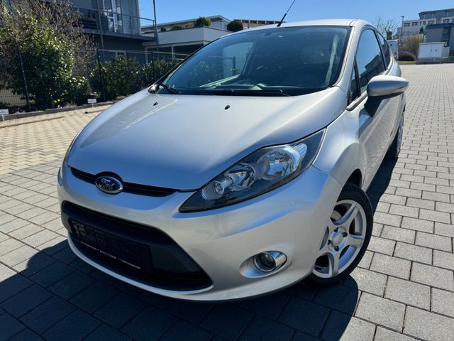 Ford Fiesta KLIMA*STANDHEIZUNG*ABNEHMBARE AHK*