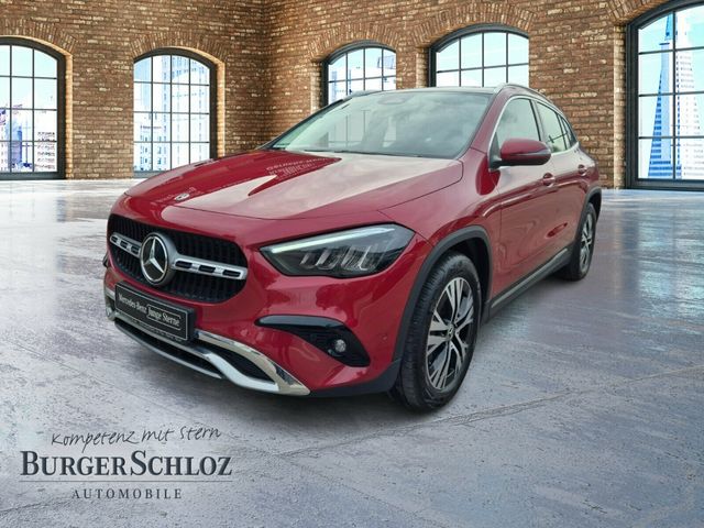 MERCEDES-BENZ GLA 220 d 4M AHK/PANO/LED/KAMERA/NAVI