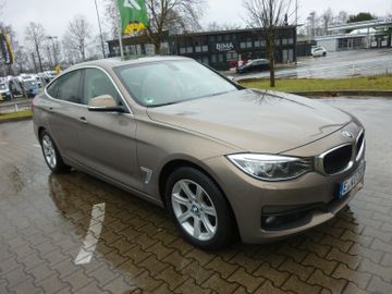 BMW 320 - 1