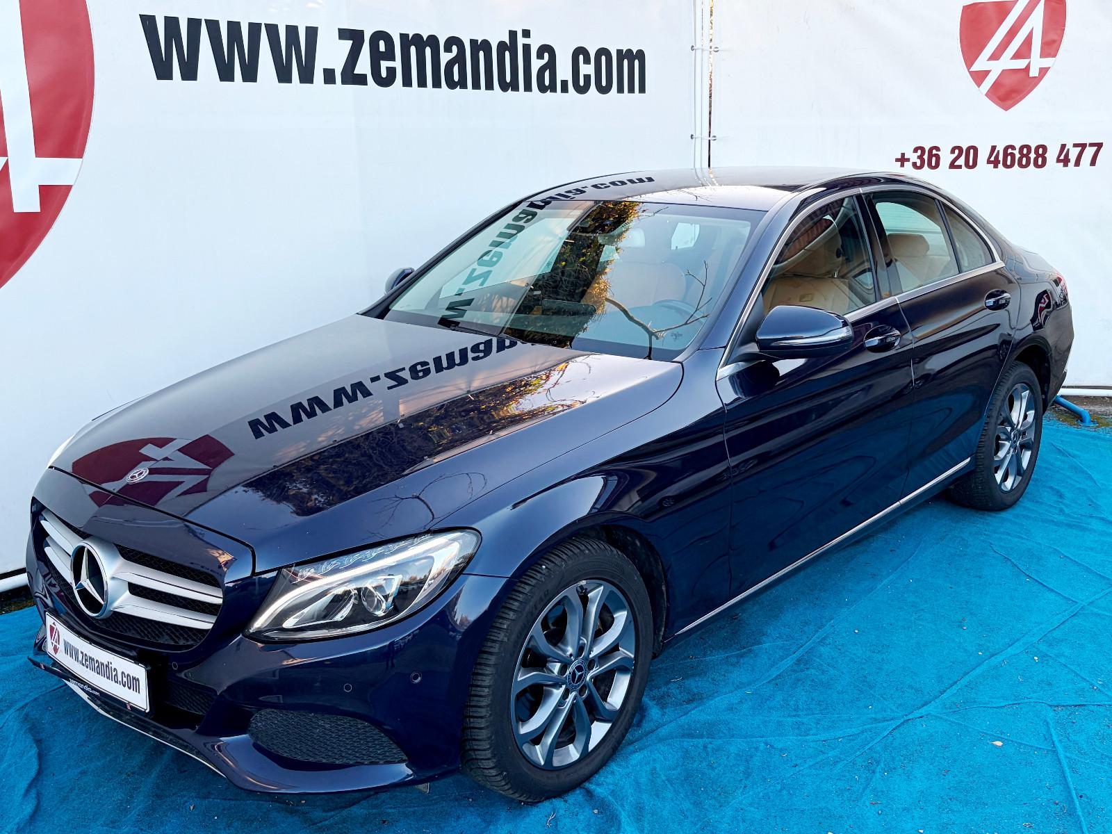 Mercedes-Benz C 220
