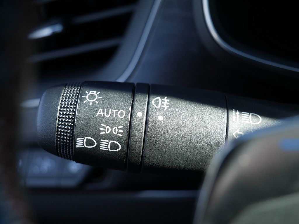 Fahrzeugabbildung Renault Arkana Esprit Alpine TCe 160 EDC