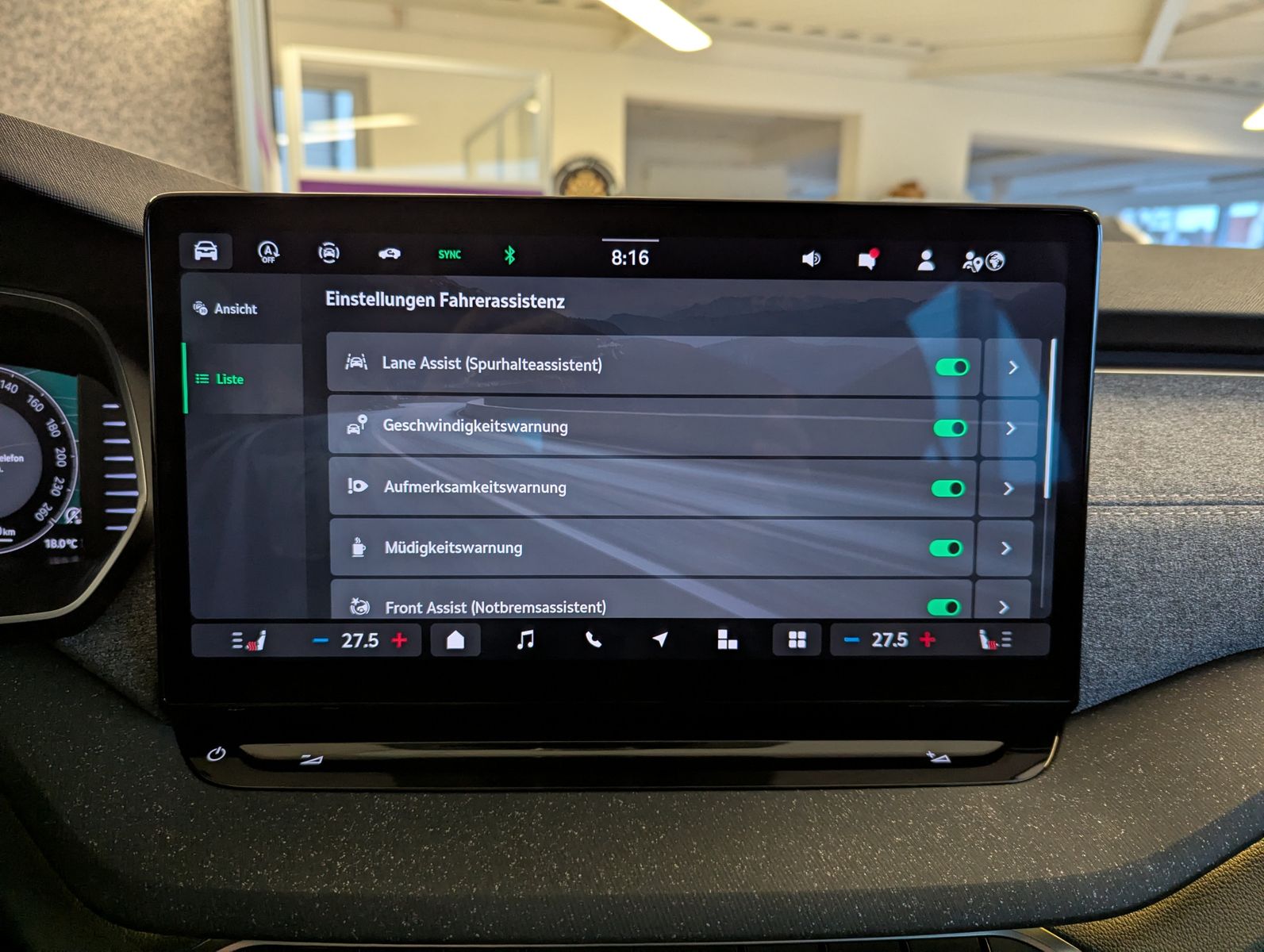 SKODA Octavia 1.5 TSI DSG ACC Style-Paket AHK 5J Garan - Image 25