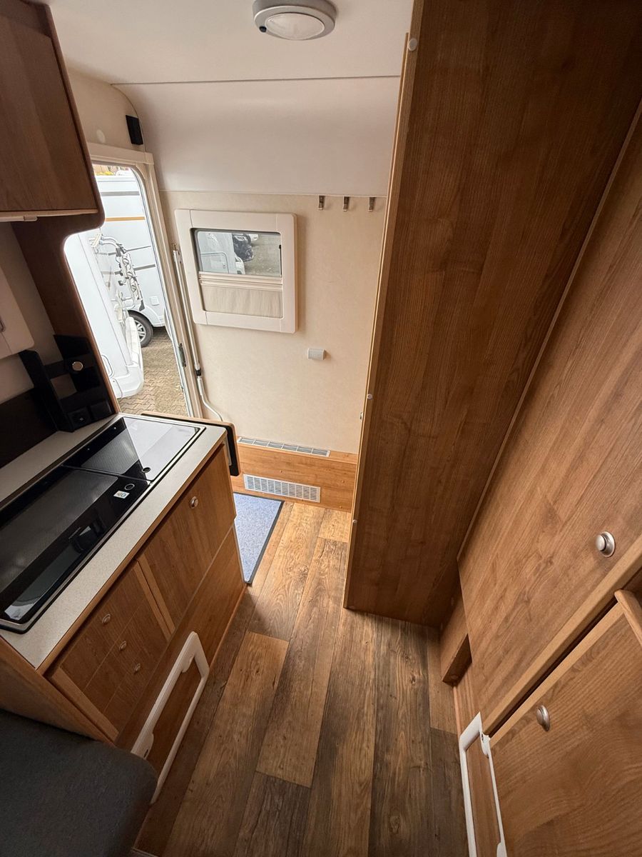 Fahrzeugabbildung NORDSTAR Camp 8 S SE