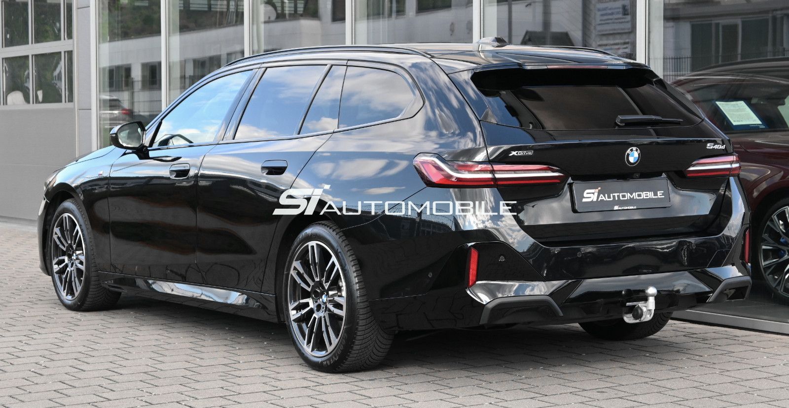 Fahrzeugabbildung BMW 540d xDrive Touring M-Sport °ACC°AHK°B&W°STANDHZ