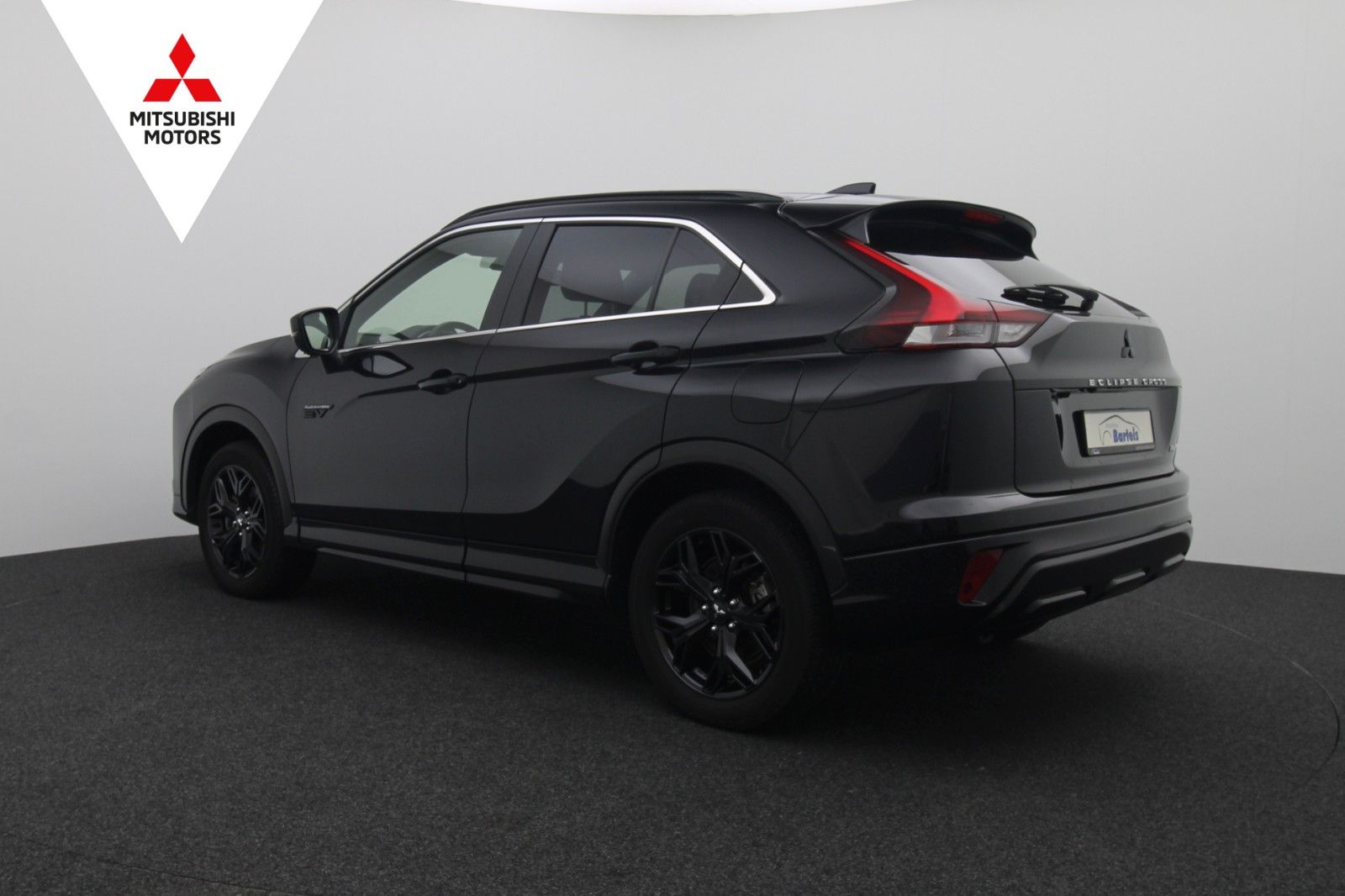 Fahrzeugabbildung Mitsubishi Eclipse Cross 2.4 Plus Select Black Hybrid 4WD