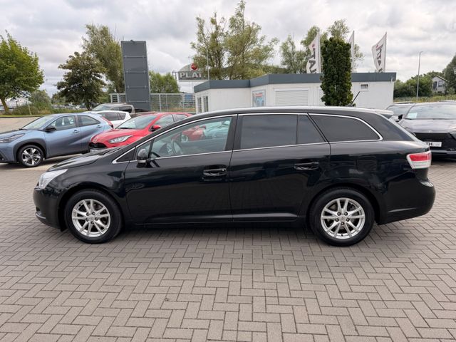 Toyota Avensis Kombi Business Edition Standheizung